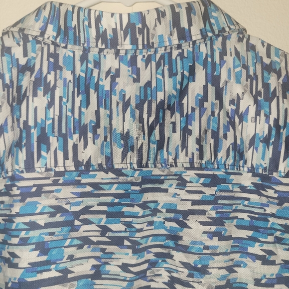 Calvin Klein Pixelated Mosaic Blue Button Down Shirt - Picture 12 of 13